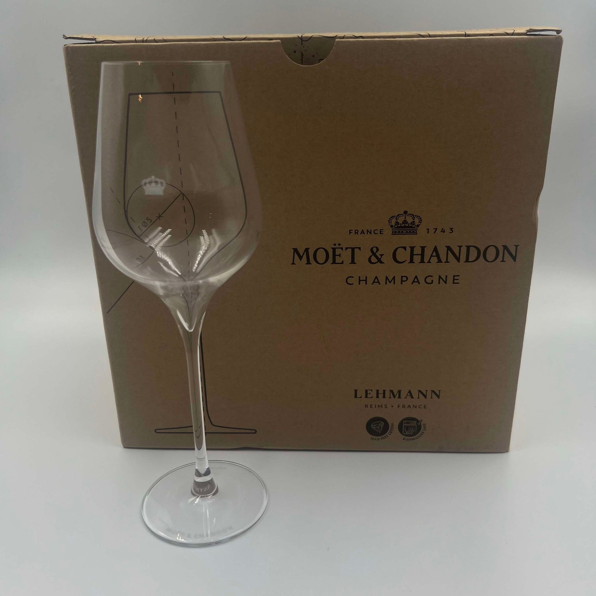 Moët et Chandon champagne glasses